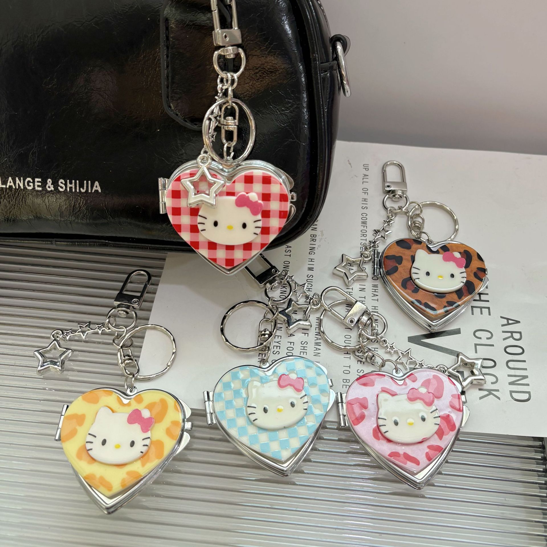 Cosplay Fire Prop - Cute Leopard Print Checkered Heart-Shaped Portable