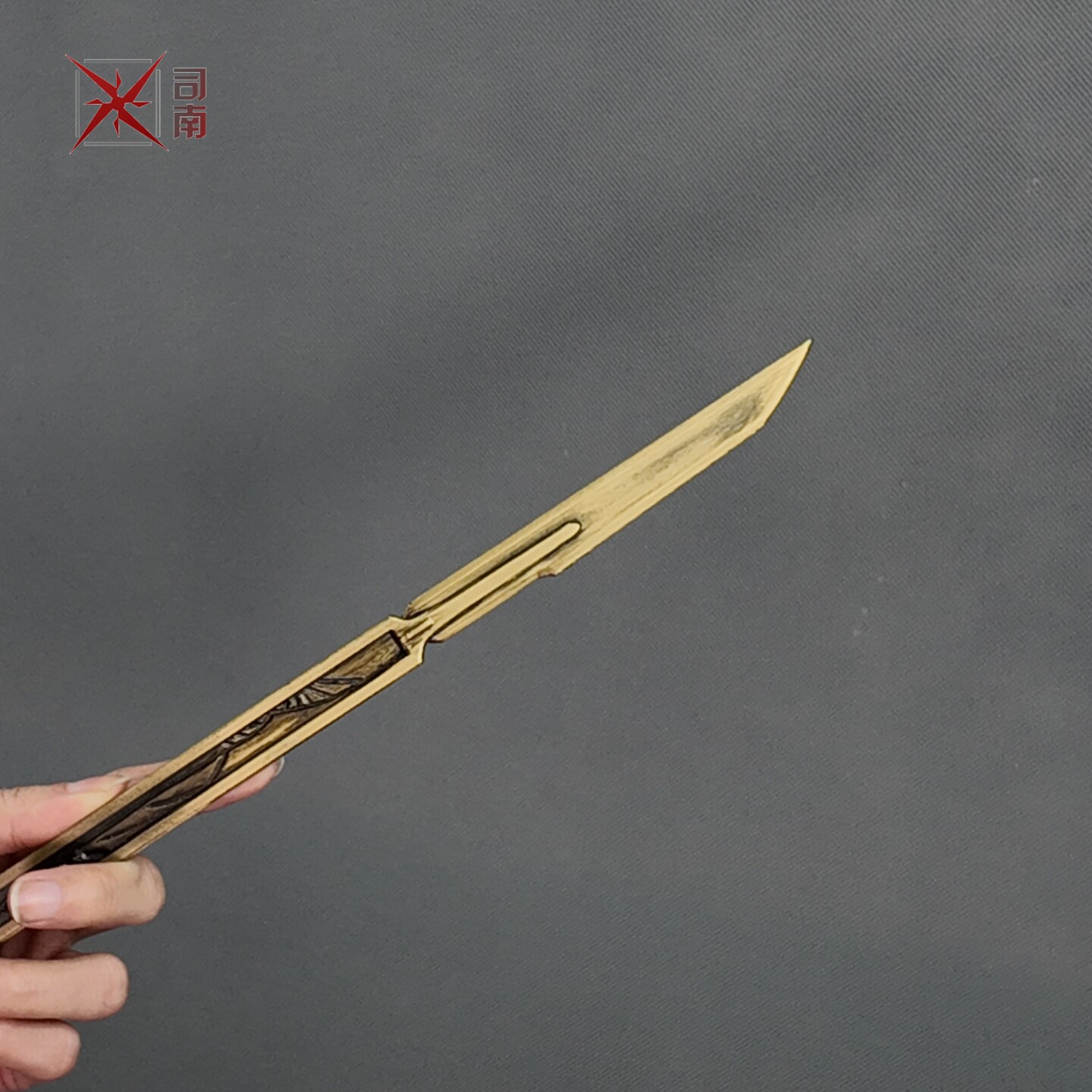 Anime Wuthering Waves LUUK HCR - đánh giá và giá Cosplay Prop Knife