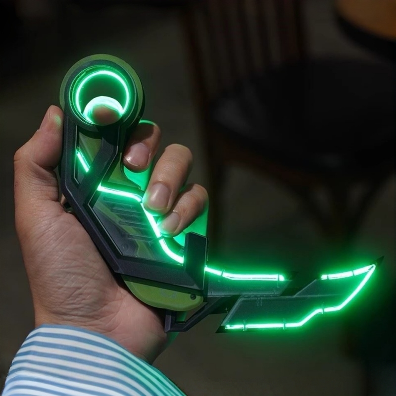 Valorant RGX Karambit Light Up - đánh giá và giá Cosplay Prop Display